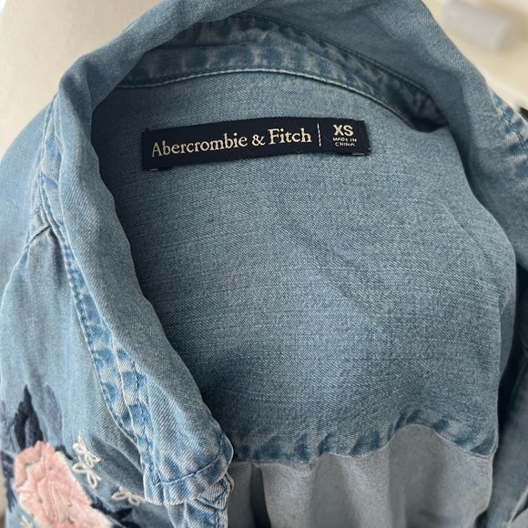 Abercrombie Embroidered Western Dress - Picture 2 of 4